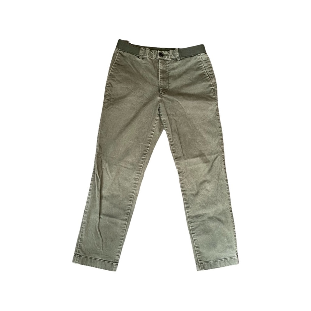Uniqlo khakis